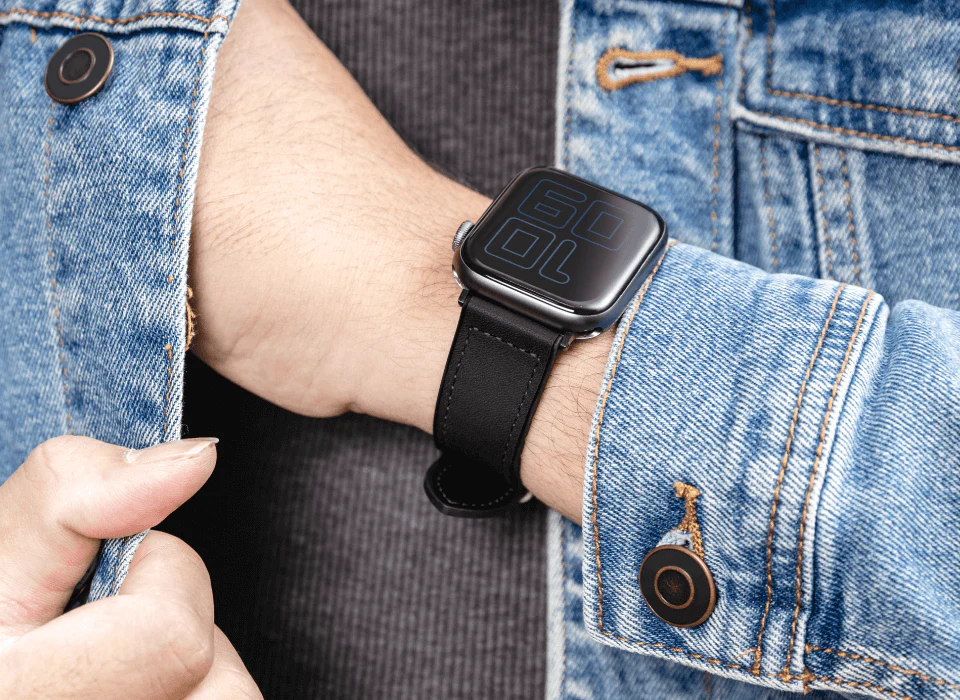 Switcheasy Hybrid Silicone-Leather Apple Watch Strap Fashion Statement