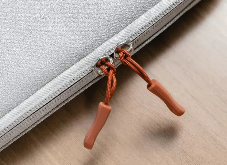 Switcheasy Modern MacBook Sleeve Premium Zipper Design
