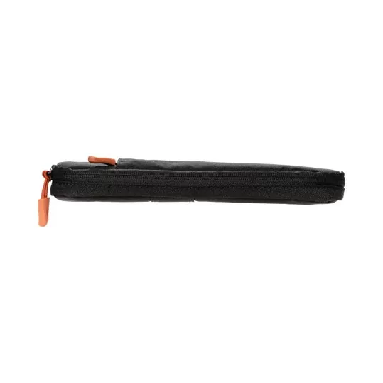 Switcheasy Modern Macbook Sleeve - Image 6